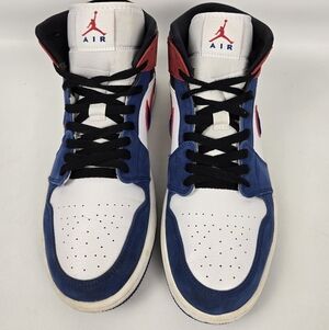 Nike Men's 9  Sneakers